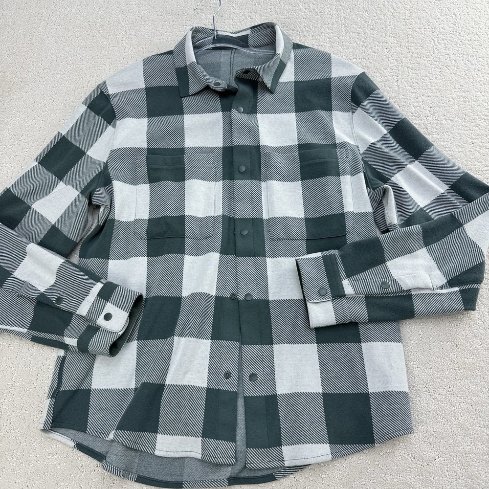 Lululemon soft knit shirt green‎ plaid medium